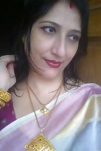 Mrs soma gupta - hot indian mom